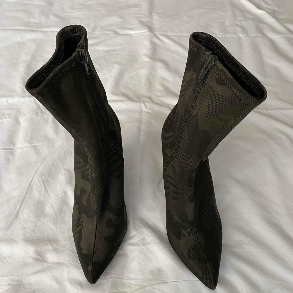 Jeffrey Campbell SIREN bootie camo - Picture 3 of 7